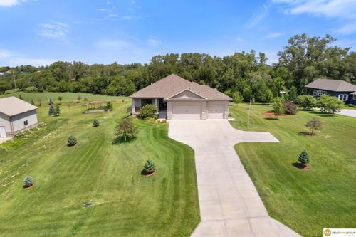 1158 Stone Ridge Dr, Louisville, NE, 68037-6086 | Card Image