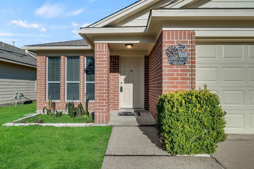 15938 Wisteria Hill St, Houston, TX, 77073-5690 | Card Image