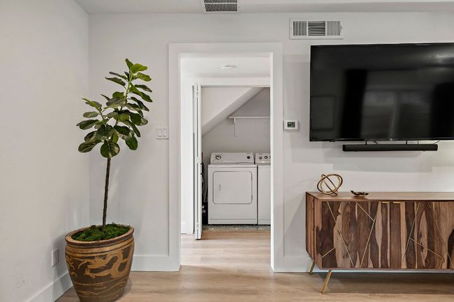 APT-3 - 1206 Hollow Creek Dr, Condo with 1 bedrooms, 2 bathrooms and 2 parking in Austin TX | Image 17
