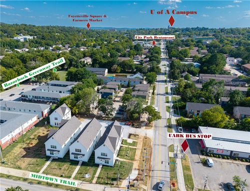 1670 N Leverett Ave, Fayetteville, AR, 72703-6028 | Card Image