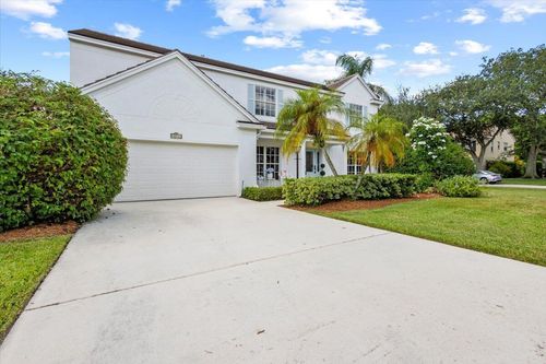 10117 Hunt Club Ln, Palm Beach Gardens, FL, 33418-4568 | Card Image