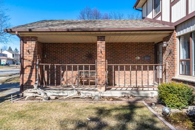 4 Massey St, House other with 4 bedrooms, 3 bathrooms and 6 parking in Brampton ON | Image 3