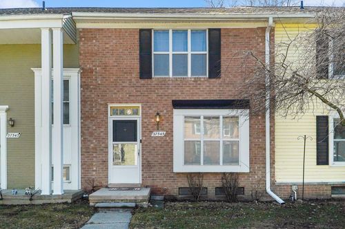 37545 Charter Oaks Blvd, Clinton Township, MI, 48036-2414 | Card Image