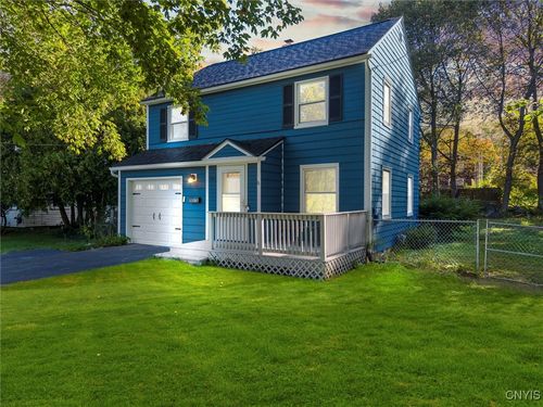 1301 Comstock Ave, Syracuse, NY, 13210-3719 | Card Image