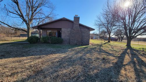 975 Cox City Road, Rush Springs, OK, 73082 | Card Image