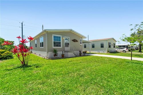 21 Chateau Way, NAPLES, FL, 34112-9123 | Card Image