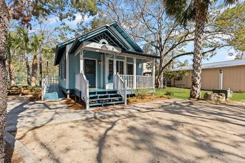 317 Lisette Ln Ne, Steinhatchee, FL, 32359 | Card Image