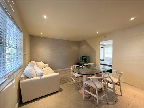 apt-32-345 Michigan Ave, Miami Beach, FL, 33139-6864 | Card Image