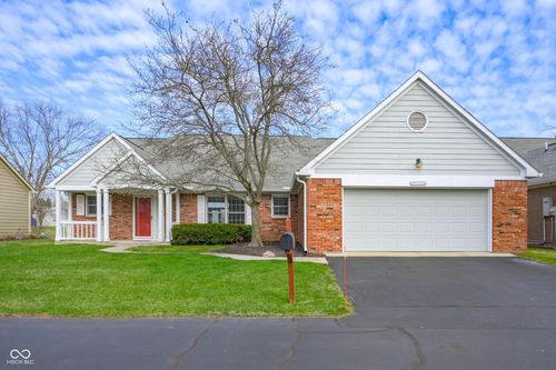 2830 Newport Bay Ln, Indianapolis, IN, 46240-3492 | Card Image
