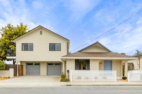 303 Del Robles Ave, Monterey, CA, 93940-3715 | Card Image