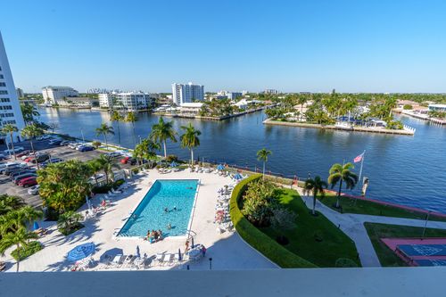 703-3200 Ne 36th St, Fort Lauderdale, FL, 33308-6753 | Card Image