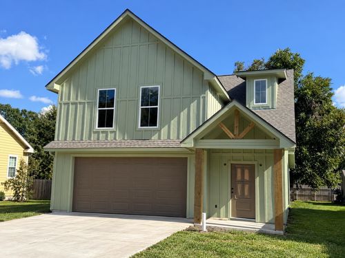 1715 Gary Ave, Nederland, TX, 77627-4930 | Card Image