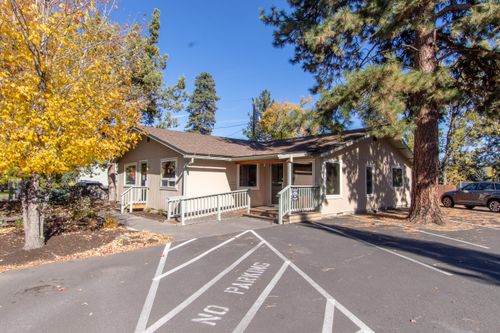 1222 Ne 4th Street, Bend, OR, 97701 | Card Image