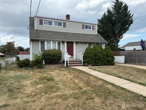 3 Pannonia Ave, Edison, NJ, 08817-3511 | Card Image