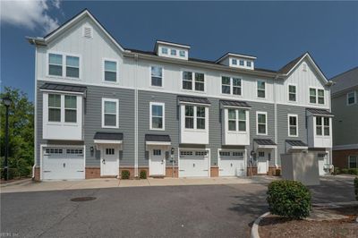 434 Westport Street, Home with 3 bedrooms, 2 bathrooms and null parking in Norfolk VA | Image 1