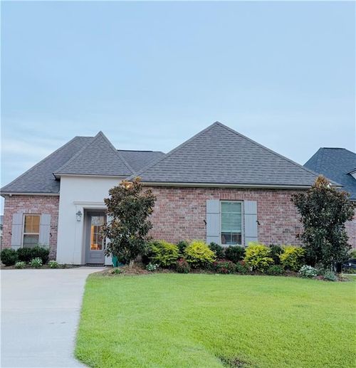 1381 Audubon Pkwy, Madisonville, LA, 70447-3271 | Card Image