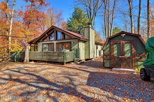 409 Maxatawny Dr, Pocono Lake, PA, 18347-8032 | Card Image