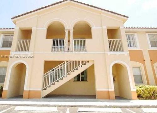 unit-201-2731 Se 17th Ave, Homestead, FL, 33035-2497 | Card Image