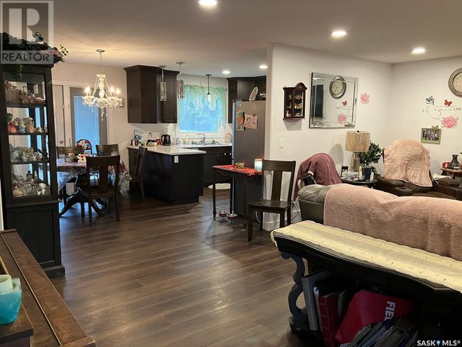 606 Alfred St, House other with 4 bedrooms, 2 bathrooms and null parking in Nipawin SK | Image 5