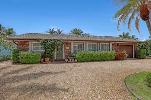 306 Cascade Ln, Palm Beach Shores, FL, 33404-5715 | Card Image