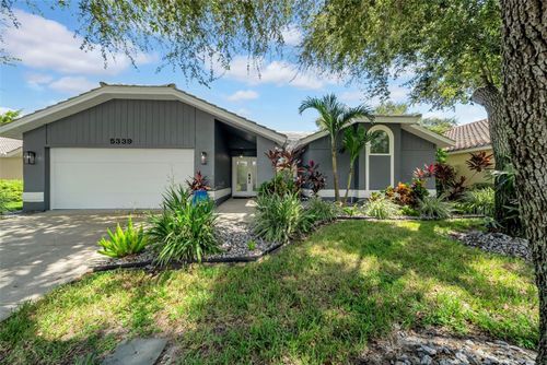 5339 Venice Way Ne, ST PETERSBURG, FL, 33703-3107 | Card Image