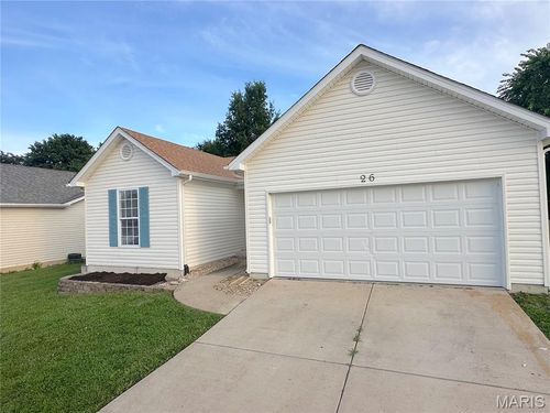 26 Silver Spur Dr, Winfield, MO, 63389-2431 | Card Image