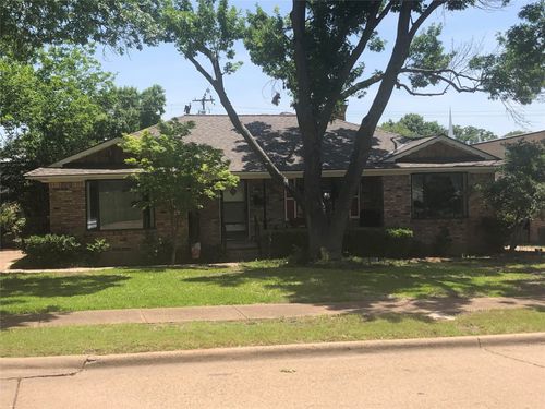 9866 Parkford Dr, Dallas, TX, 75238-3402 | Card Image