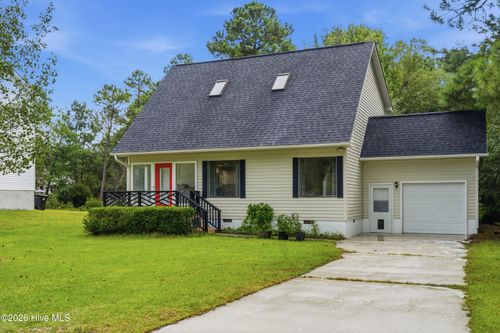 2321 Caracara Dr, New Bern, NC, 28560-6456 | Card Image
