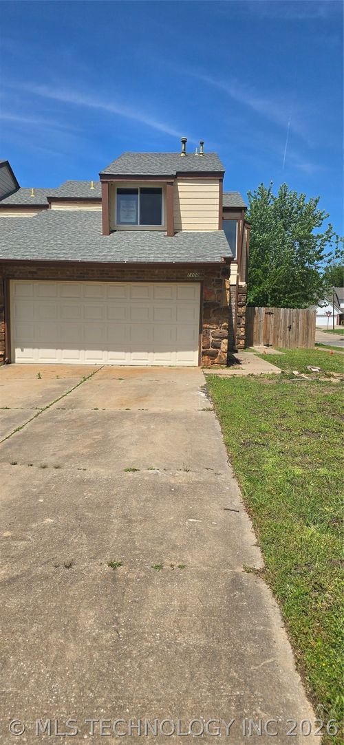 1100 W Fulton St, Broken Arrow, OK, 74012-7684 | Card Image