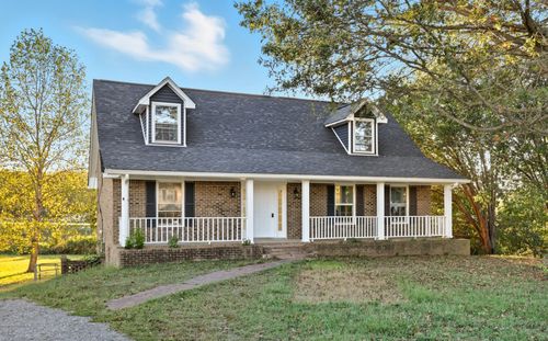 1406 Honeysuckle Ln, Clarksville, TN, 37040-4700 | Card Image