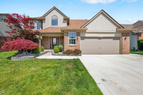 52047 Sycamore Dr, Chesterfield, MI, 48047-4540 | Card Image