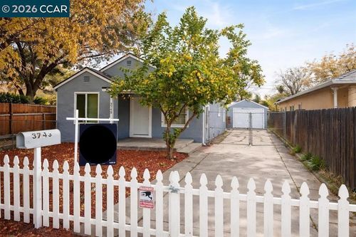 3743 23rd Ave, Sacramento, CA, 95820-4826 | Card Image