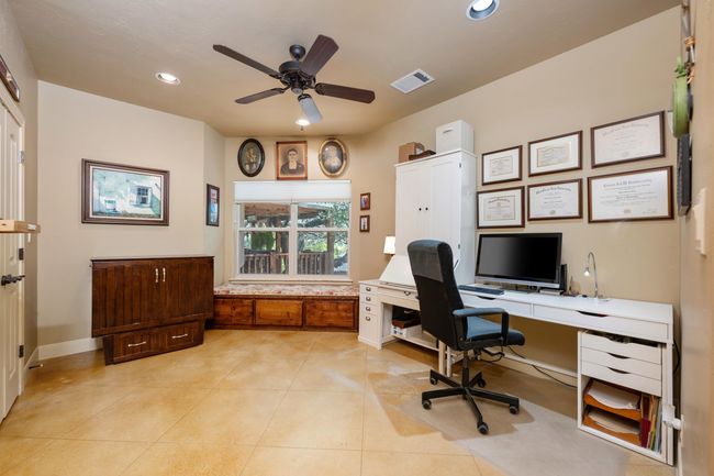 523 County Road 136 A, House other with 3 bedrooms, 3 bathrooms and null parking in Kingsland TX | Image 20