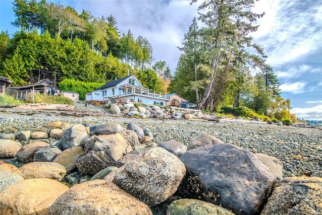 460 1st St, House other with 4 bedrooms, 2 bathrooms and null parking in Sointula BC | Image 36