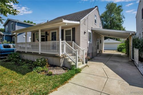 39 Delray Ave, West Seneca, NY, 14224-1840 | Card Image
