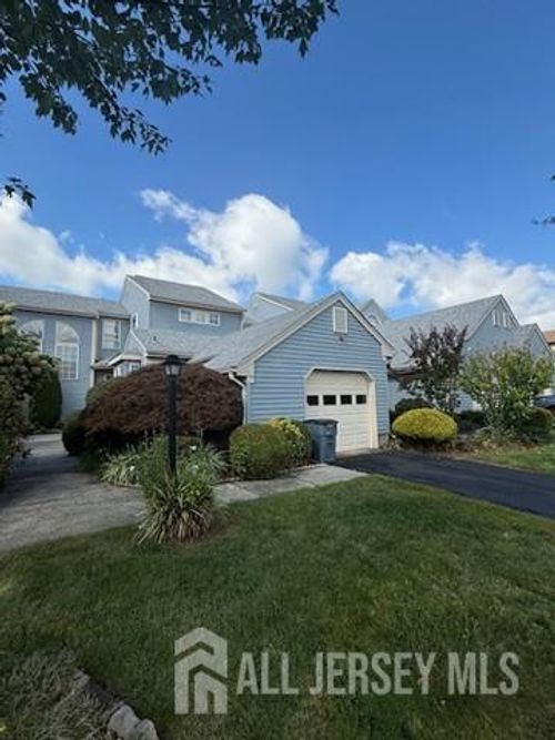28c-28-C Daniel Webster Ave, Monroe, NJ, 08831-4870 | Card Image