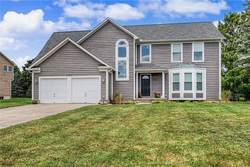1933 Glen Meadow Way, Beavercreek, OH, 45432-1890 | Card Image