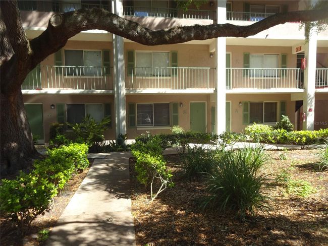 Front of Building | Image 12