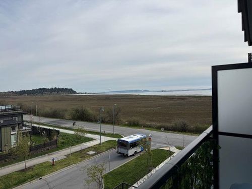 305-2431 Rabbit Drive, Tsawwassen, BC, V4M0C8 | Card Image