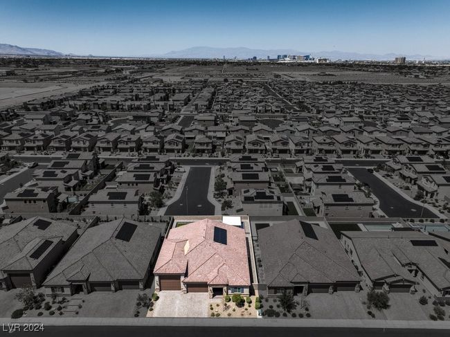 4250 Lailah Skye Ave, House other with 4 bedrooms, 4 bathrooms and null parking in Las Vegas NV | Image 46