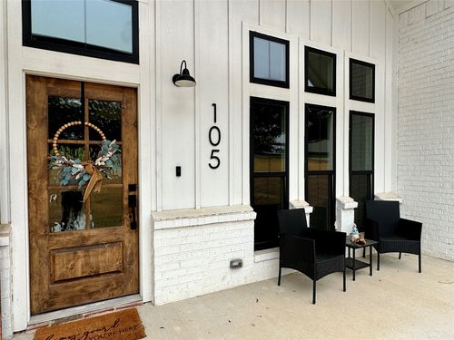 105 Proctor Ln, Decatur, TX, 76234-1861 | Card Image