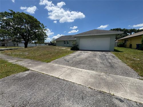 8700 46th Ct, Lauderhill, FL, 33351-5429 | Card Image