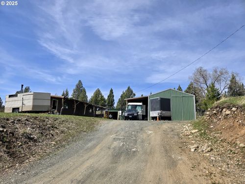 4035 Patterson Dr, Canyon City, OR, 97820-6131 | Card Image