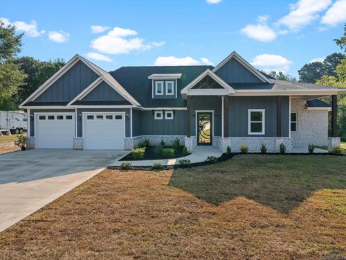 1077 Elderberry Rd, Gilmer, TX, 75644-4322 | Card Image
