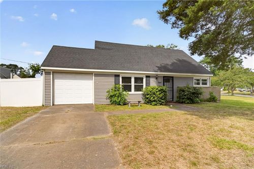 707 Red Mill Road, Norfolk, VA, 23502 | Card Image