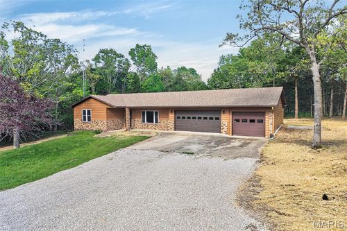 27300 Sparrow Ln, Richland, MO, 65556-7565 | Card Image