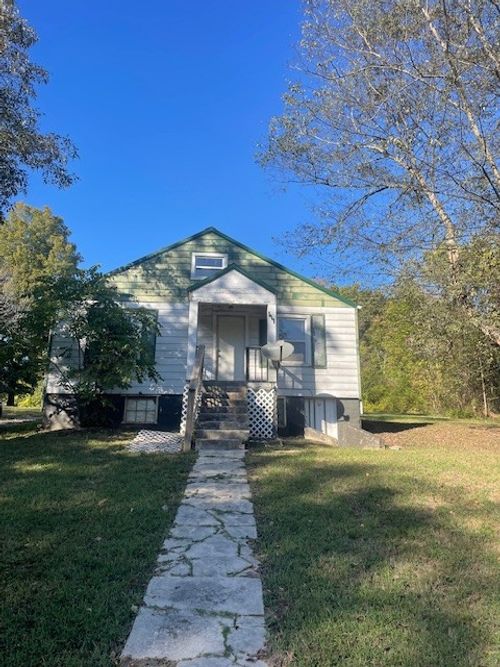 111 Swift Ln, Cunningham, TN, 37052-4917 | Card Image