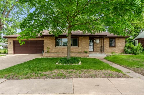 526 Riverside Blvd, Loves Park, IL, 61111-4632 | Card Image