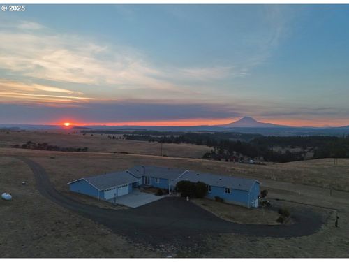 46 Palomino Dr, Centerville, WA, 98613-2313 | Card Image