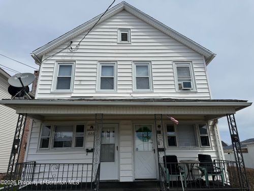624 626 Warren Street, BLAKELY, PA, 18452 | Card Image